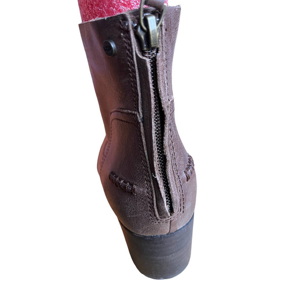 Women’s UGG Bandara Ankle Boot Sahara / Size -7 - Picture 4 of 11